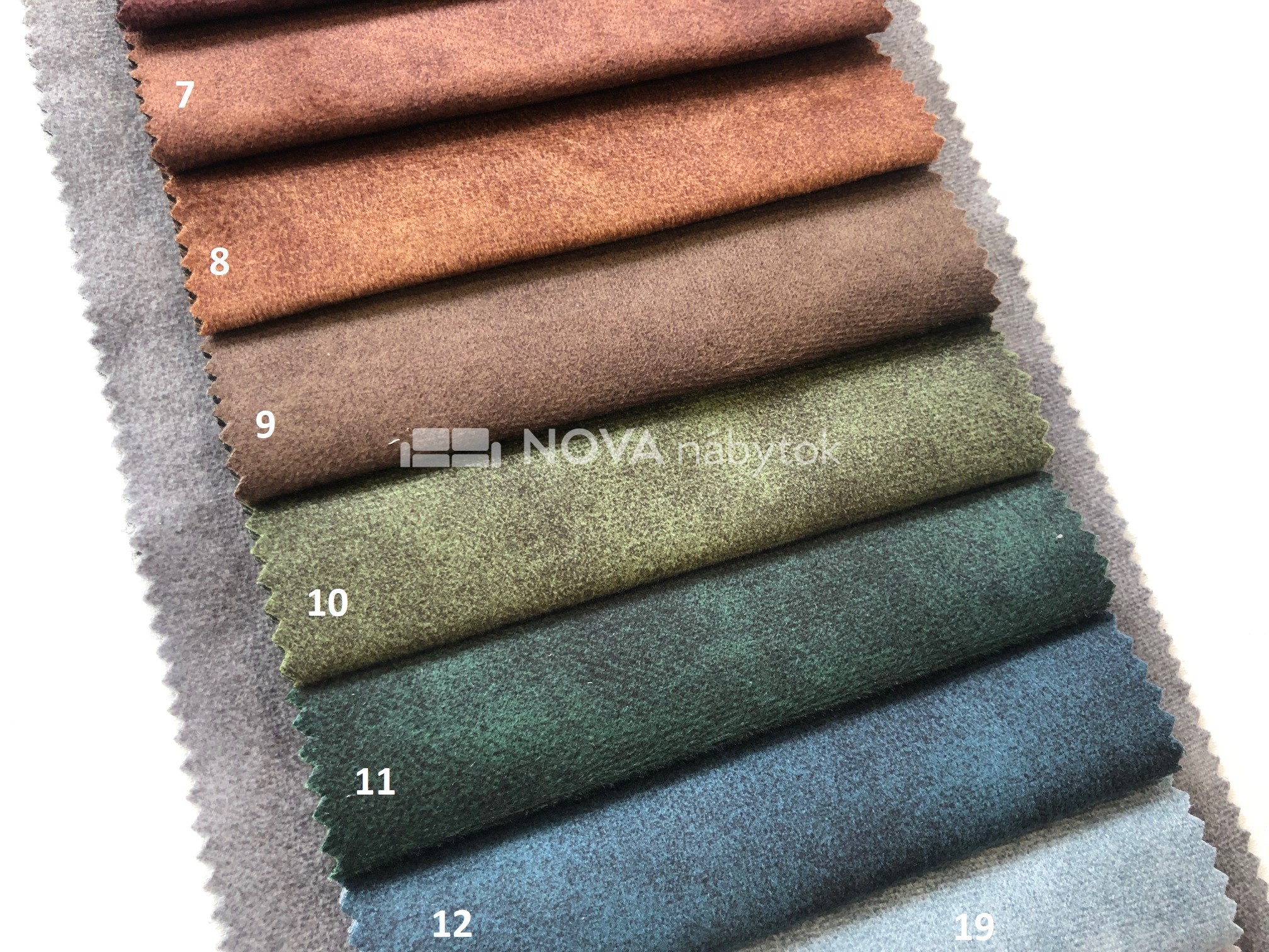 Country (3) potahova latka NOVA nabytok